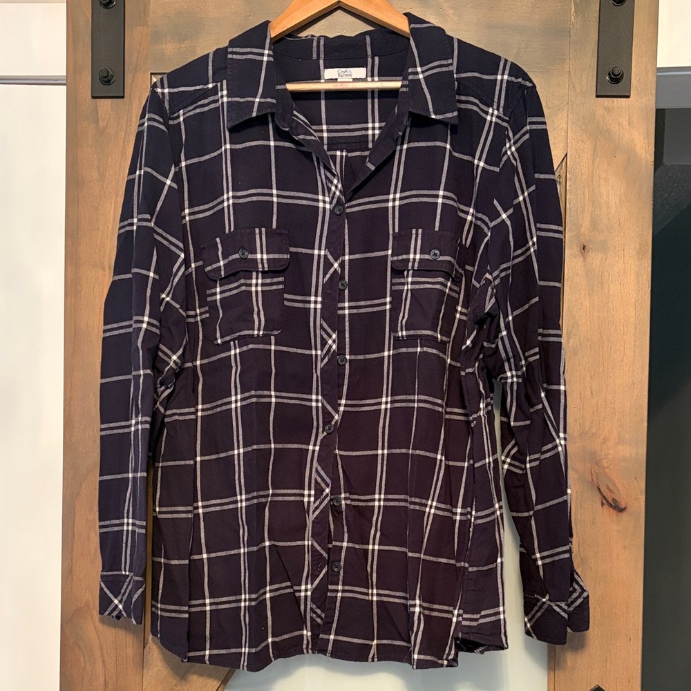 Croft & Barrow Dark Blue and White Checkered Top Size 2X